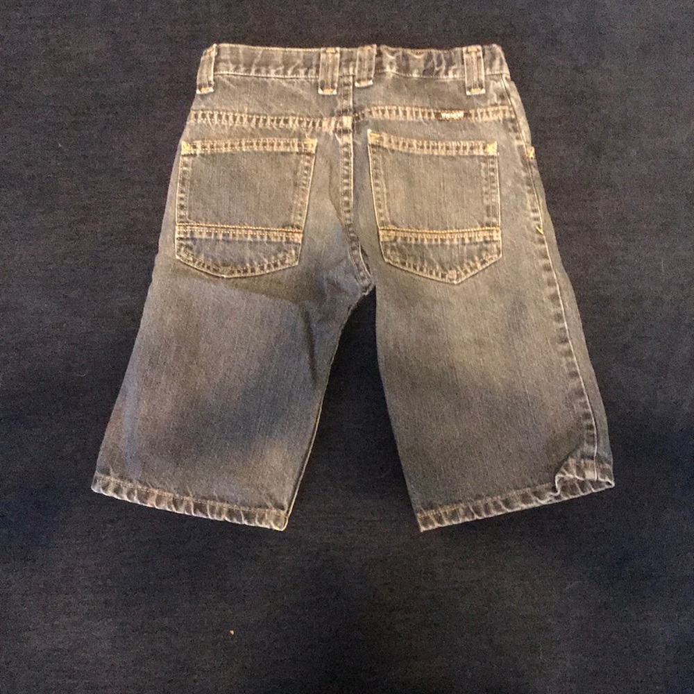 Shorts - Picture 2 of 2